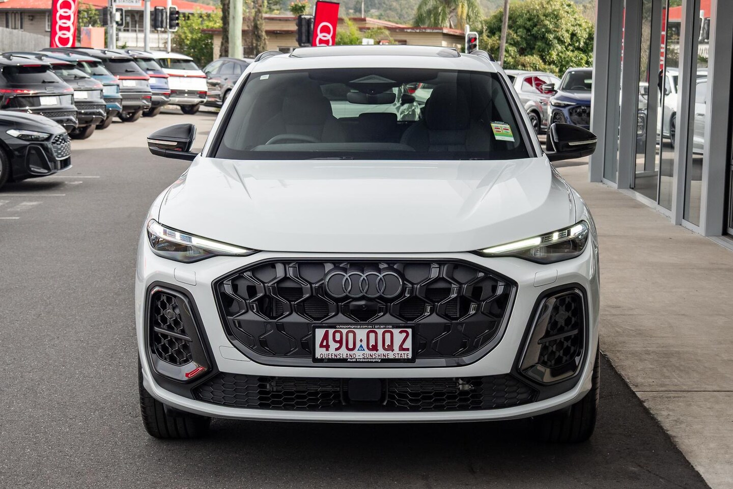 Image about Audi Q5 SUV e-hybrid quattro S tronic