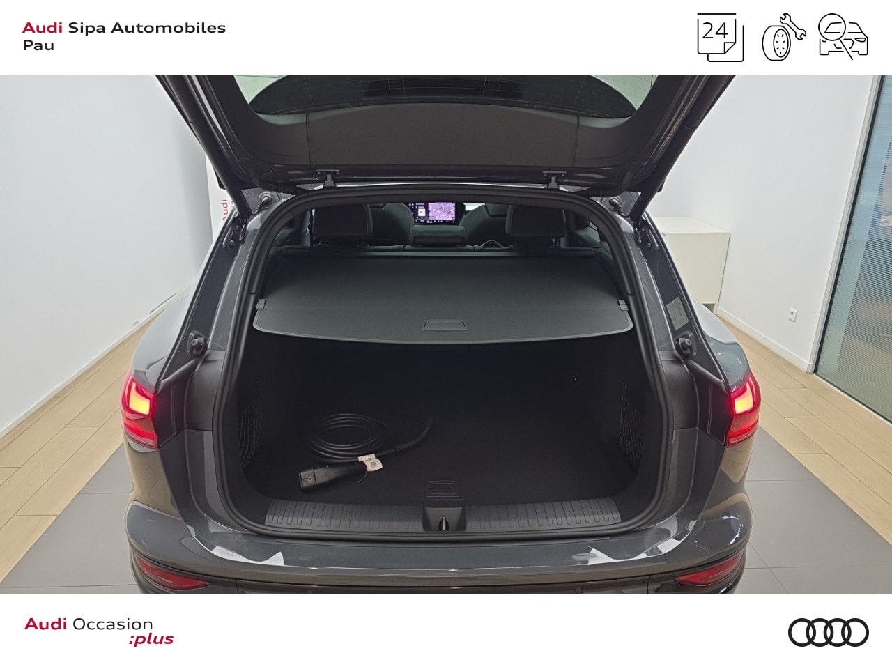 Image about Audi Q6 SUV e-tron S line e-tron performance 225,00 kW