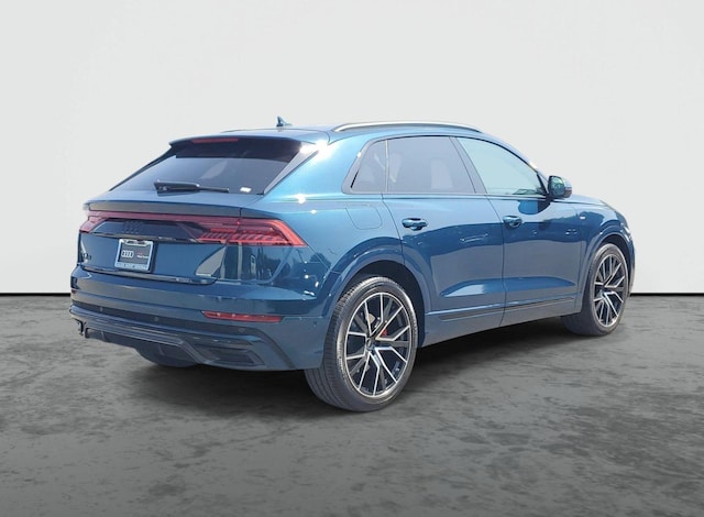 2022 Audi Q8