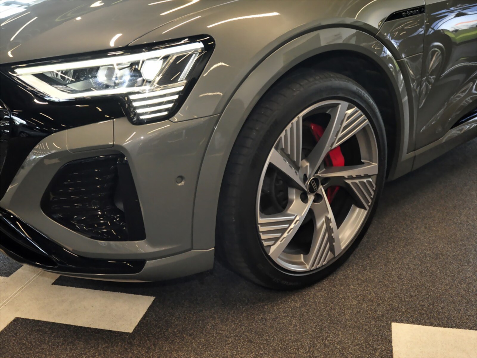 Audi Q8 e-tron – Bild 5