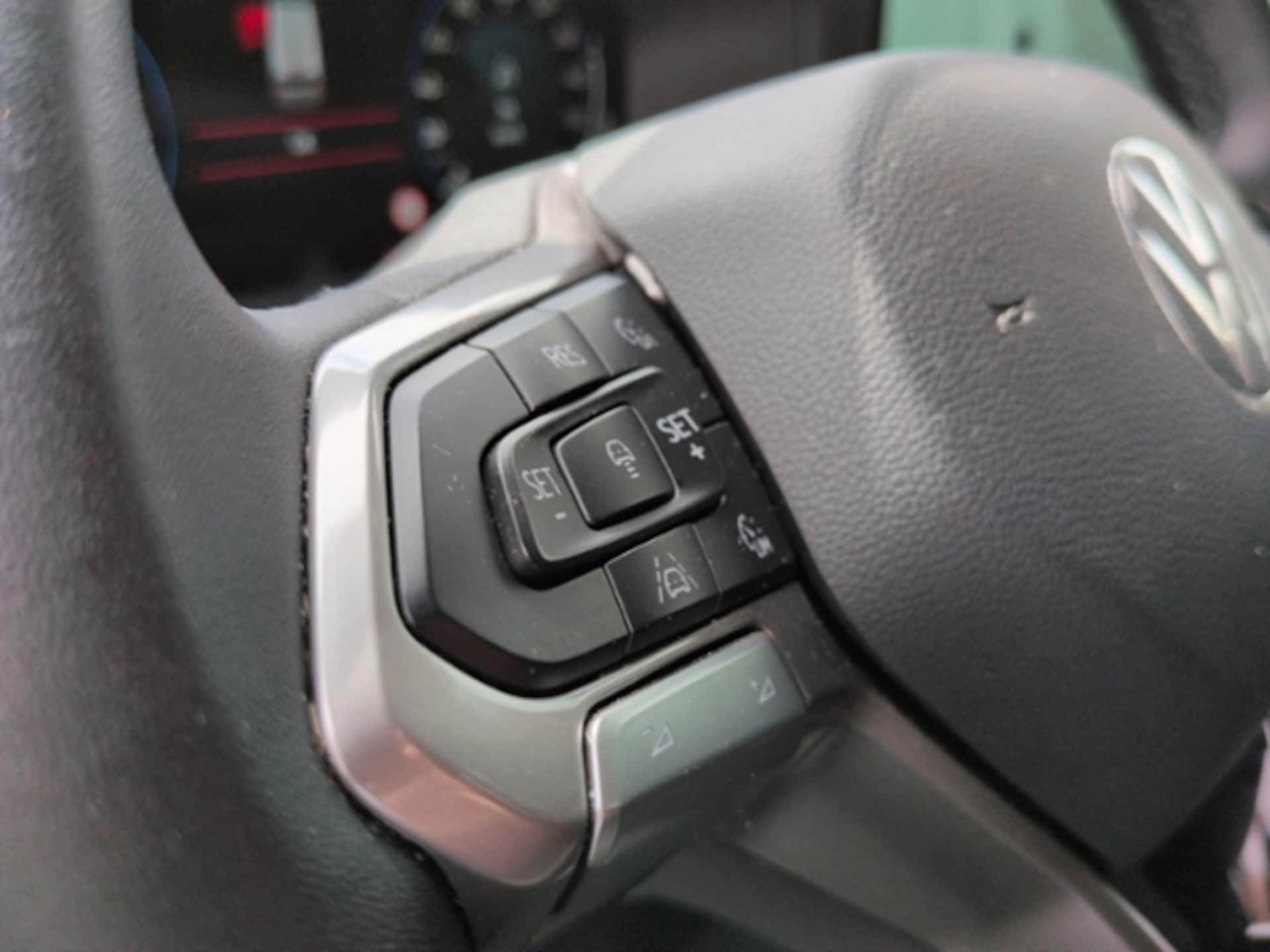 Volkswagen Transporter Kombi kurzer Radstand