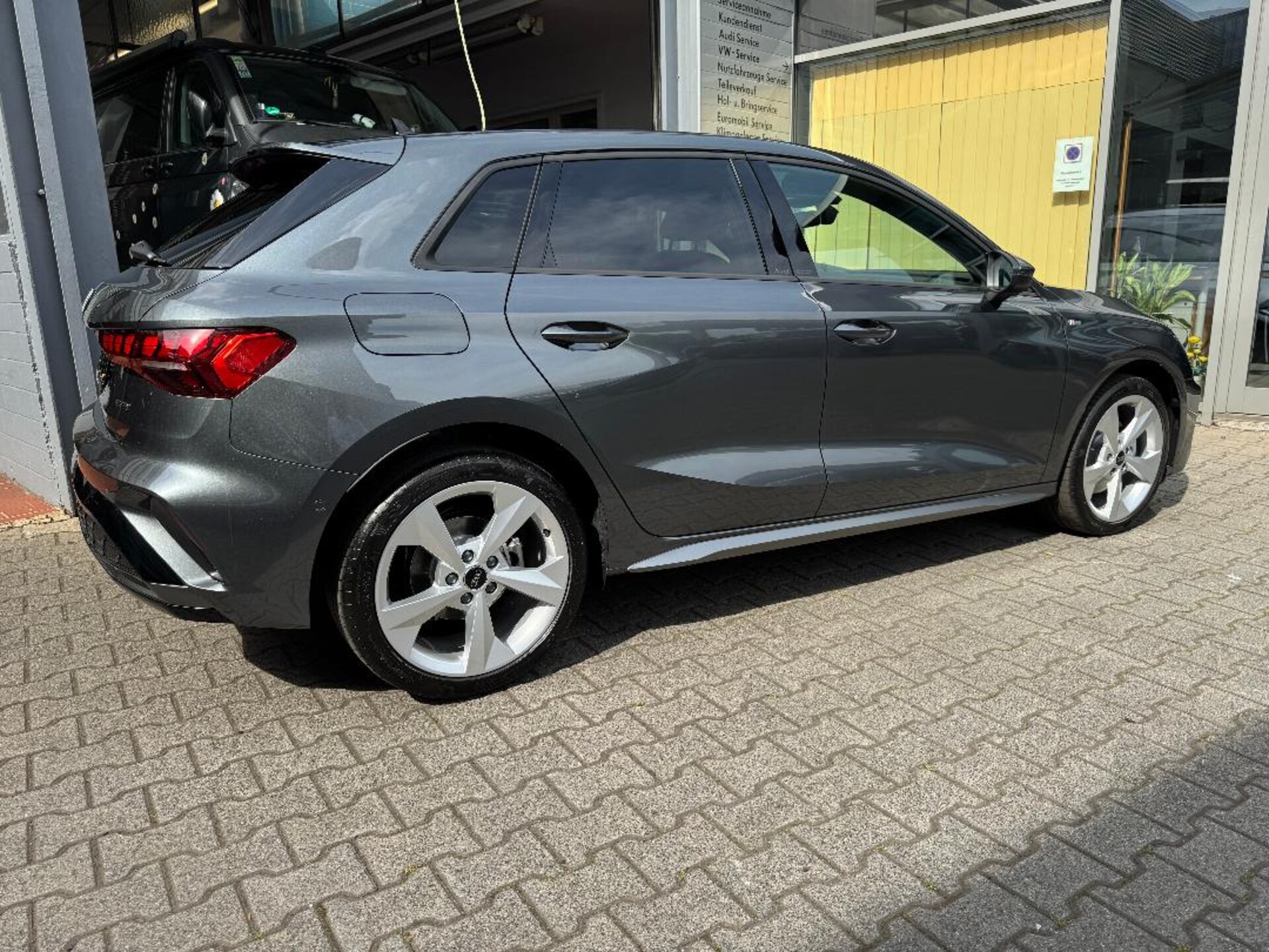 Audi A3 Sportback S line