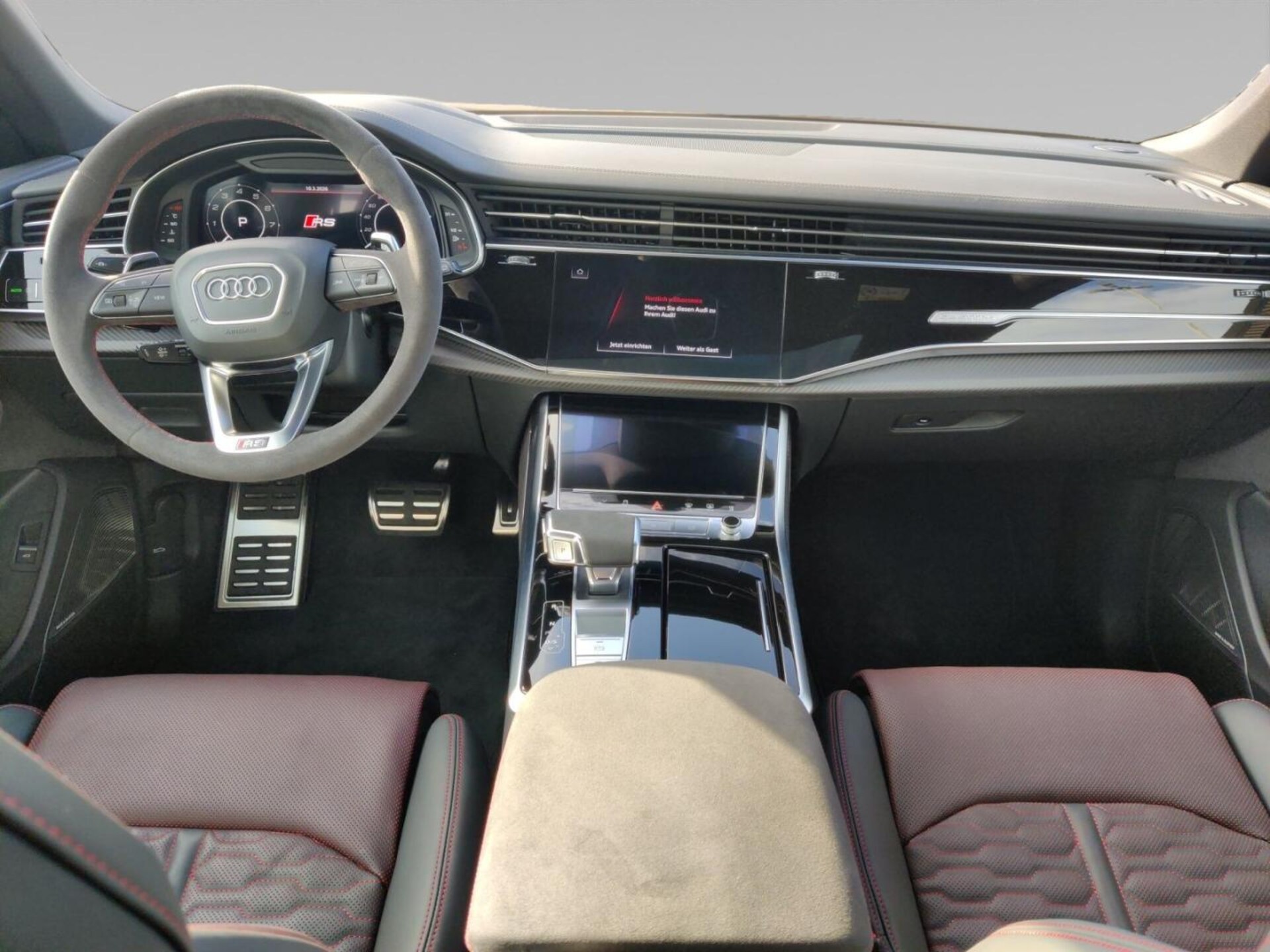 Audi RS Q8 SUV performance