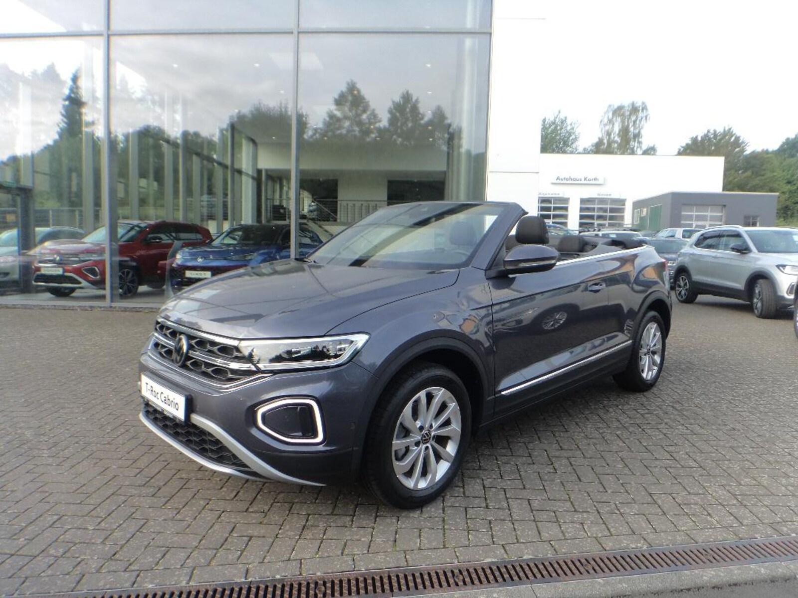 Volkswagen T-Roc Cabriolet – Bild 2