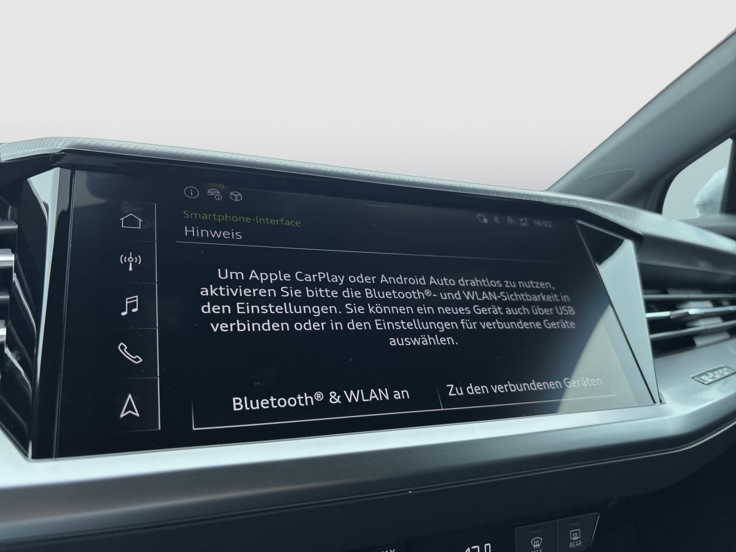 Bild über Audi Q4 e-tron 45 e-tron - für weitere Informationen kontaktieren Sie den Audi Partner