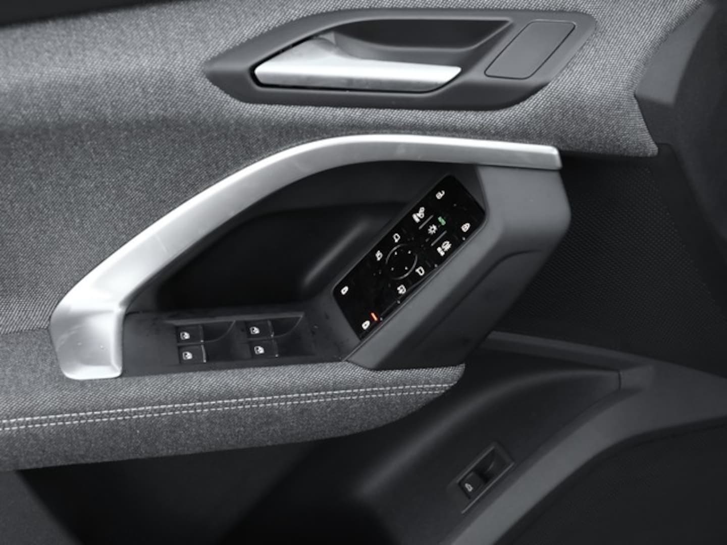 Bild über Audi Q5 Sportback TDI quattro 150 kW S tronic - für weitere Informationen kontaktieren Sie den Audi Partner