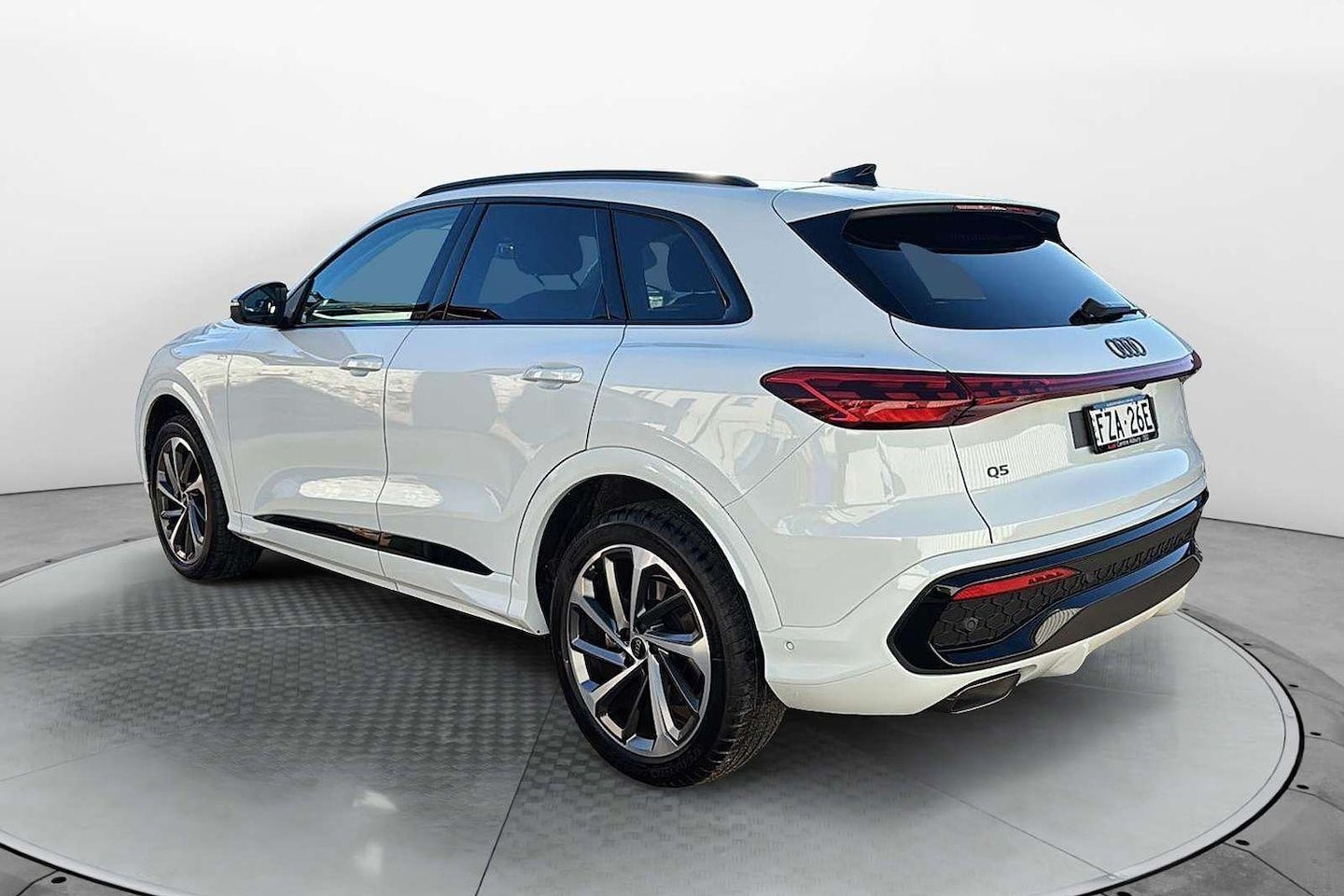 Image about Audi Q5 SUV TFSI 150 kW
