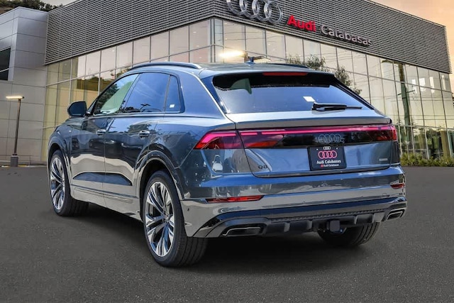 2026 Audi Q8