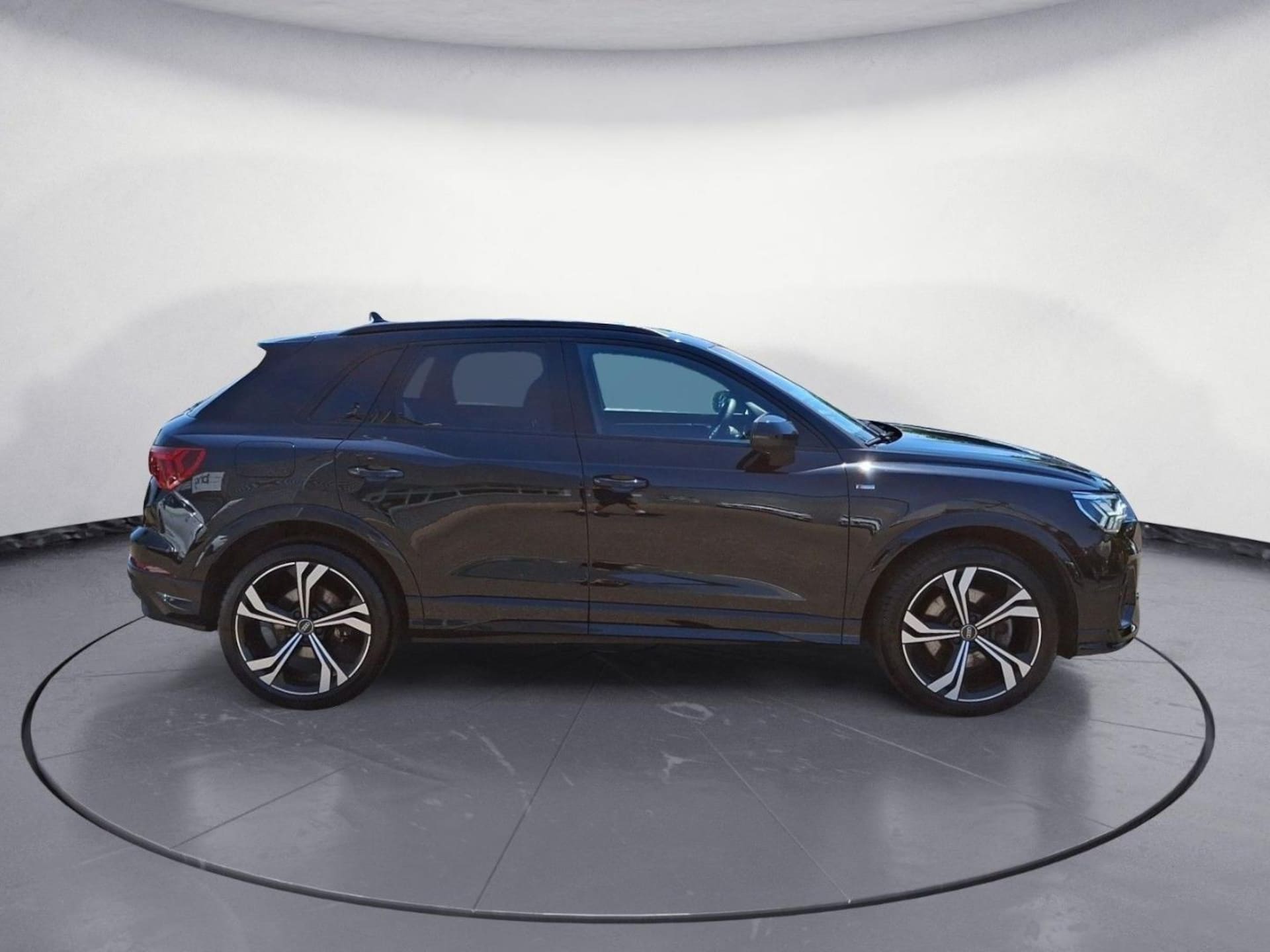 Audi Q3 SUV S line
