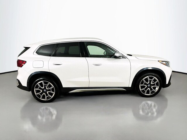 2023 BMW X1