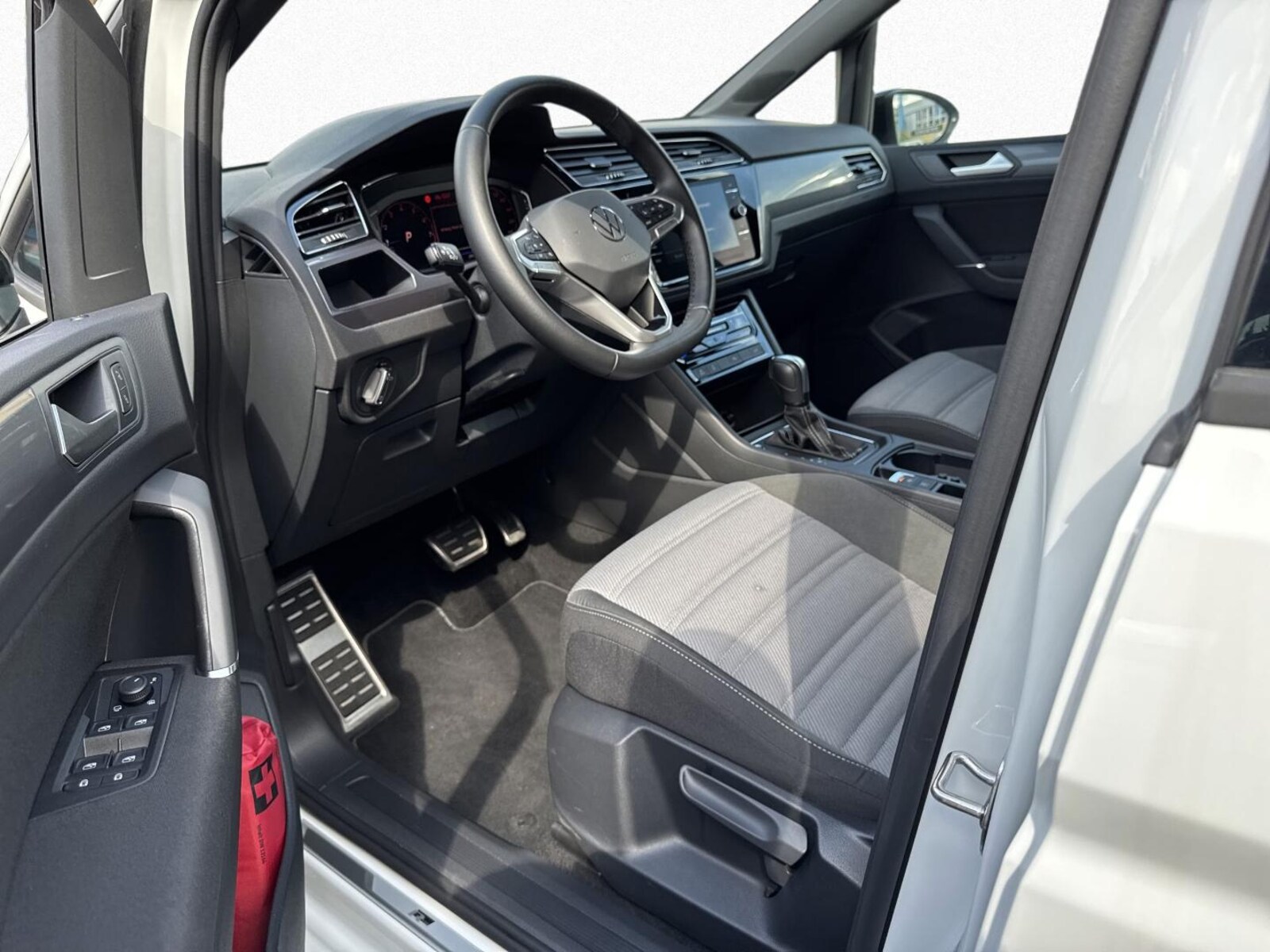 Volkswagen Touran – Bild 11