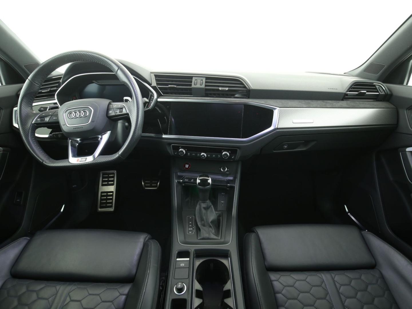 Image about Audi RS Q3 TFSI quattro S tronic