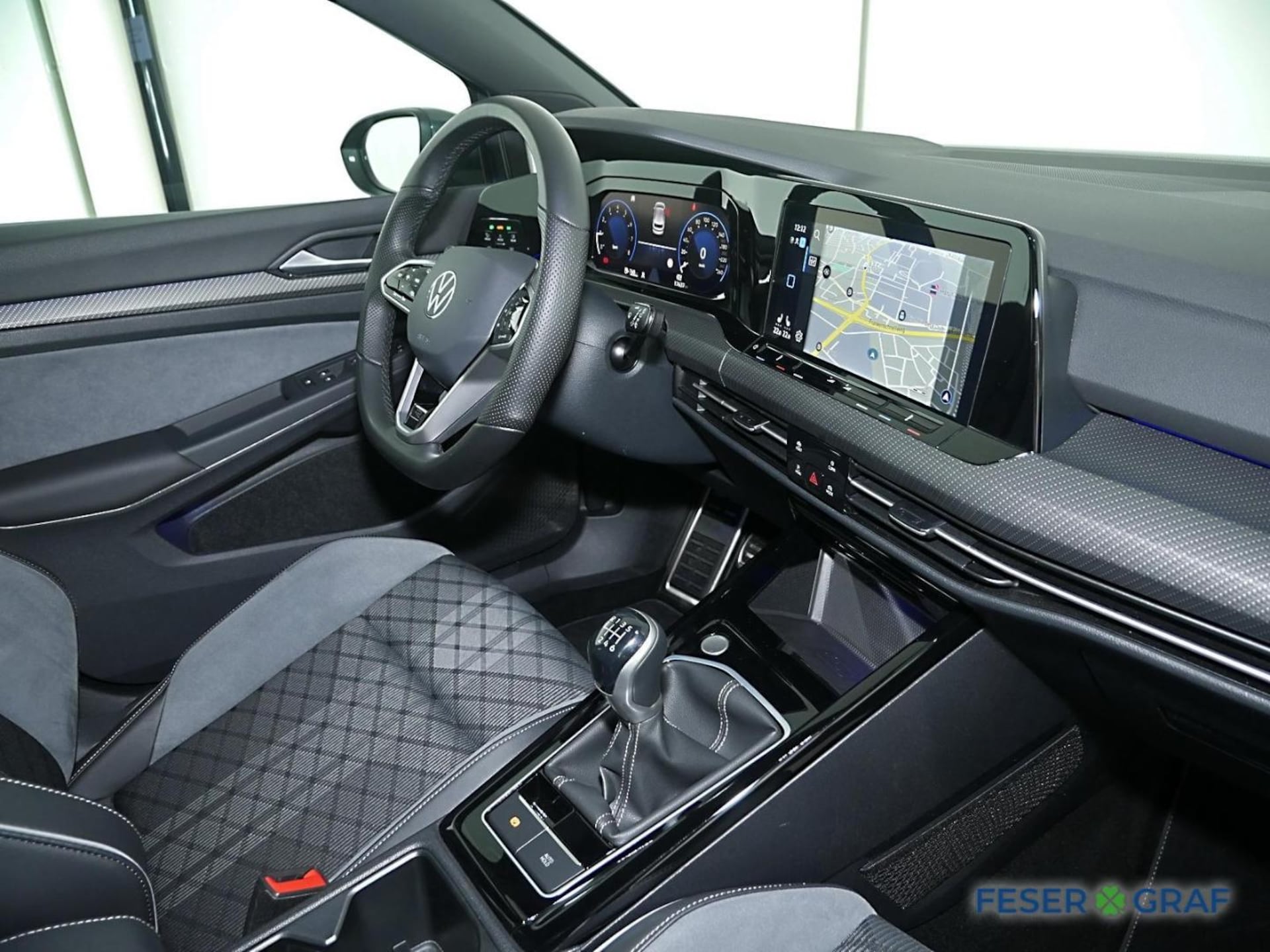 Volkswagen Golf R-Line