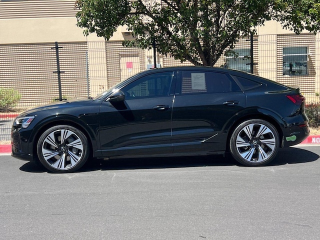 2024 Audi Q8 Sportback e-tron