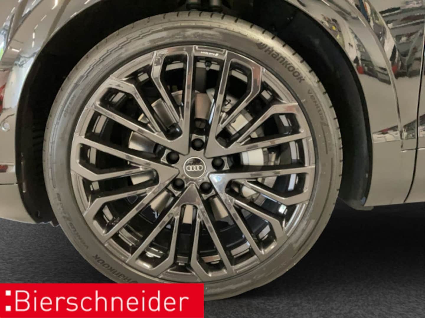 Bild über Audi Q7 SUV TDI quattro 220 kW tiptronic - für weitere Informationen kontaktieren Sie den Audi Partner
