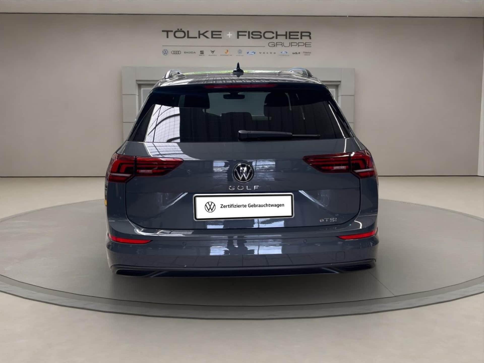 Volkswagen Golf Variant Life