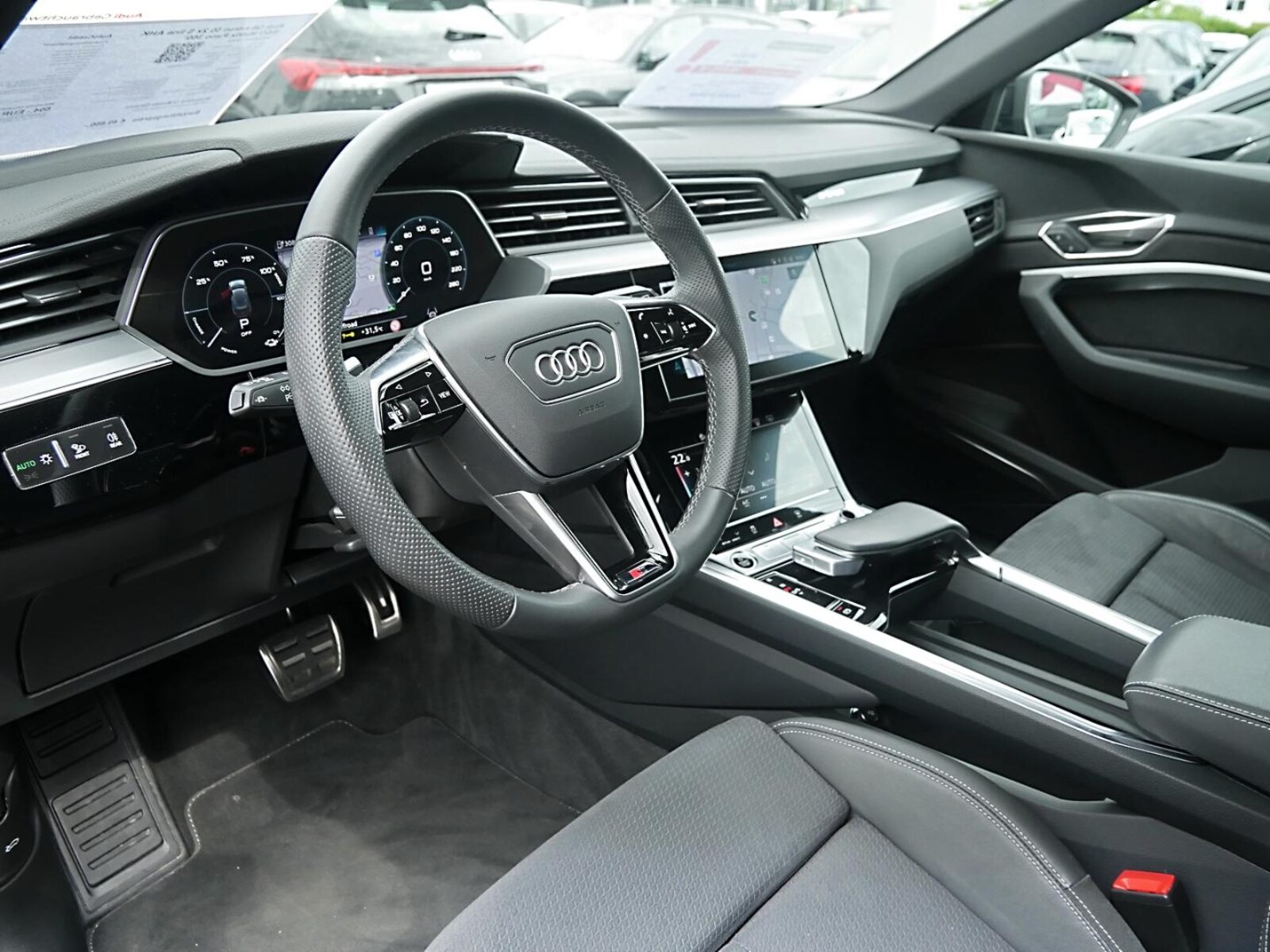 Audi Q8 e-tron – Bild 8
