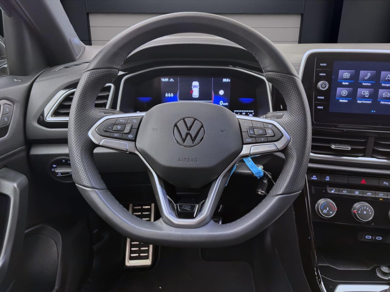 Volkswagen T-Roc – Bild 11