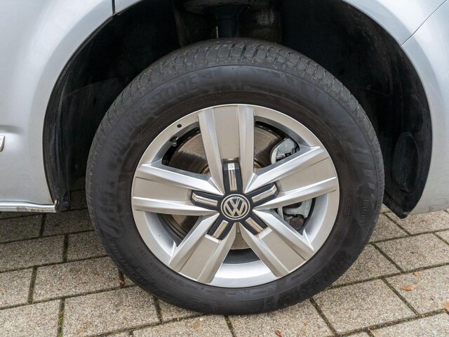 Volkswagen T6.1 Caravelle larger