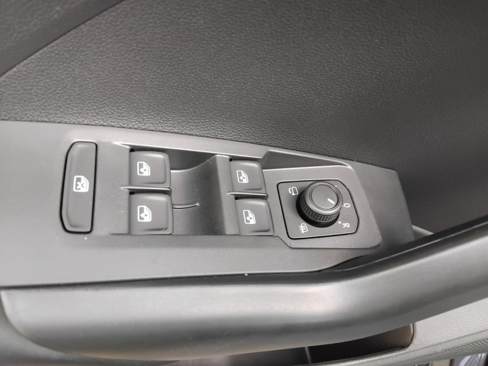 Volkswagen T-Cross – Bild 8