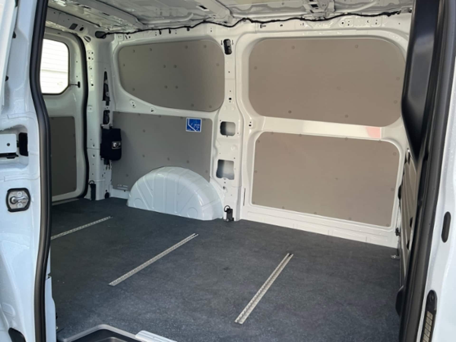 Volkswagen Transporter Kasten kurzer Radstand