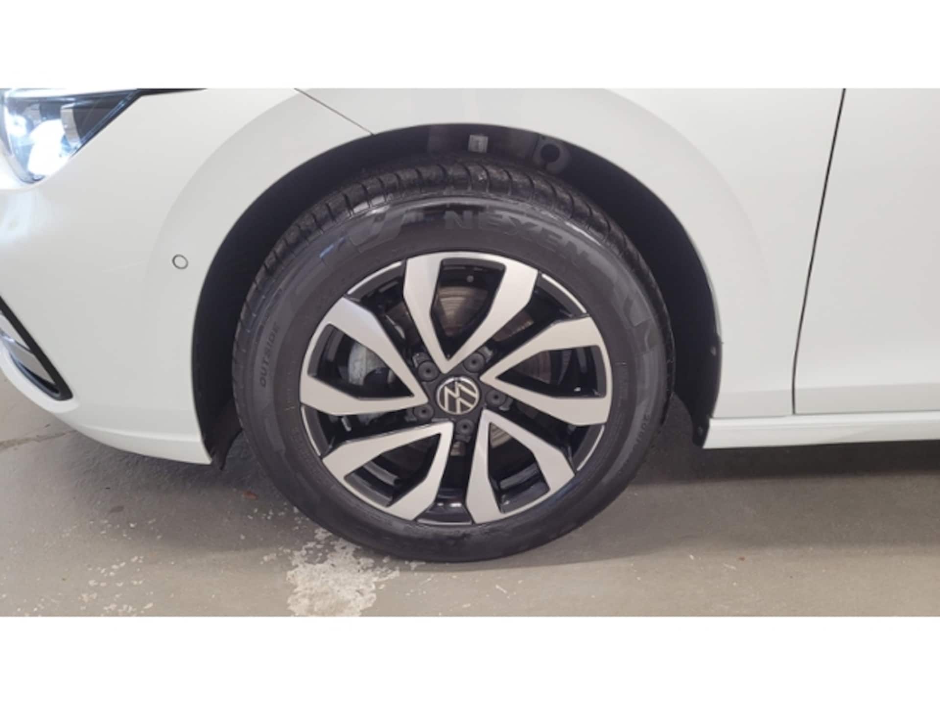 Volkswagen Golf Active