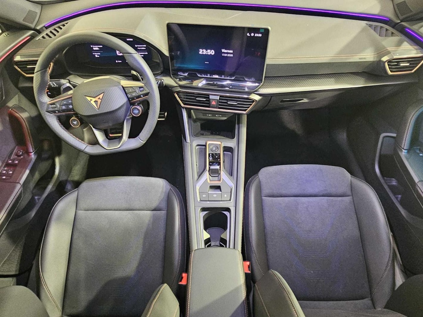 CUPRA Formentor 1.5 eTSI Beyond DSG 110 kW (150 CV) — photo 4