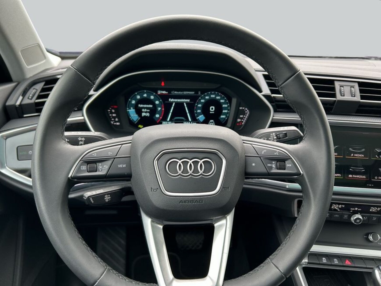Audi Q3 – Bild 13