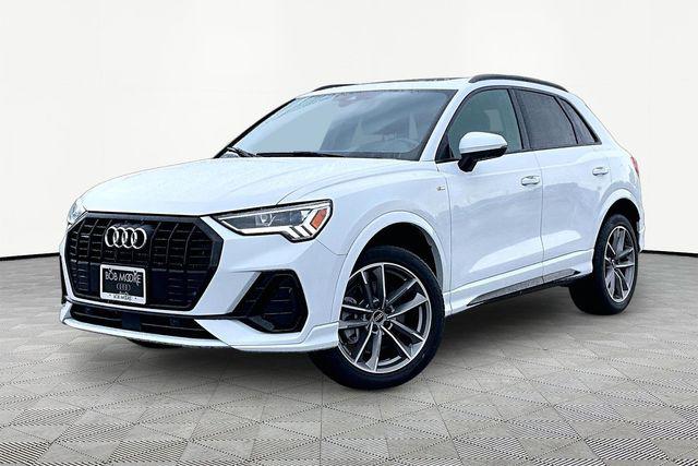2023 Audi Q3 45 TFSI S Line Premium quattro's photo