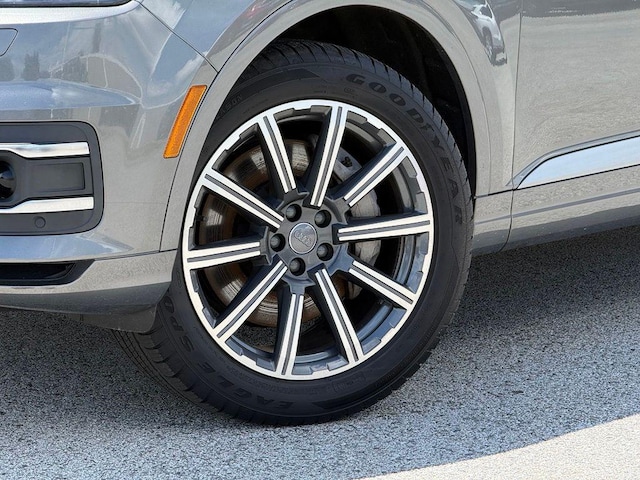 Used 2017 Audi Q7 Prestige with VIN WA1VAAF73HD003650 for sale in Shrewsbury, MA