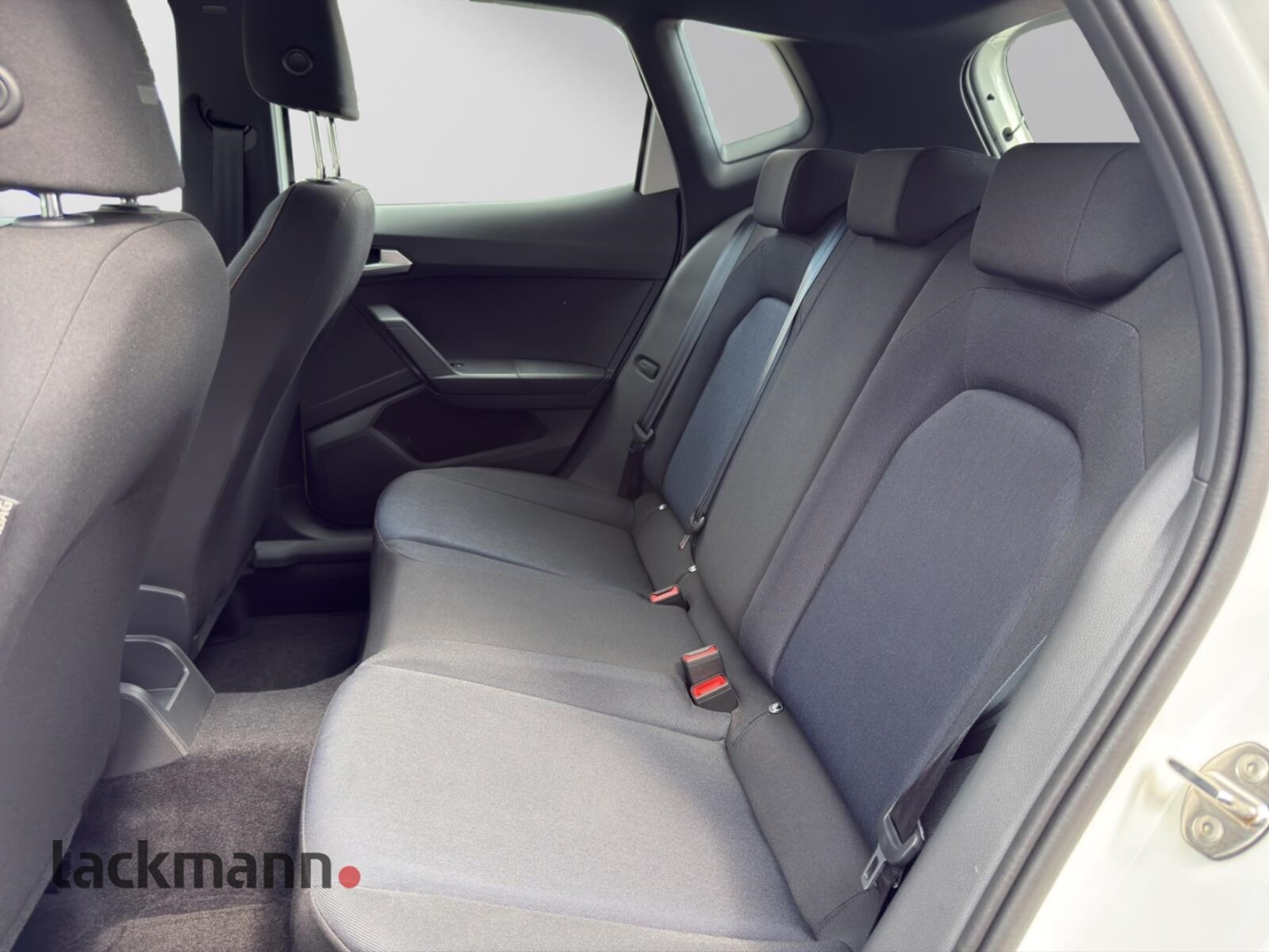 SEAT Arona – Bild 9
