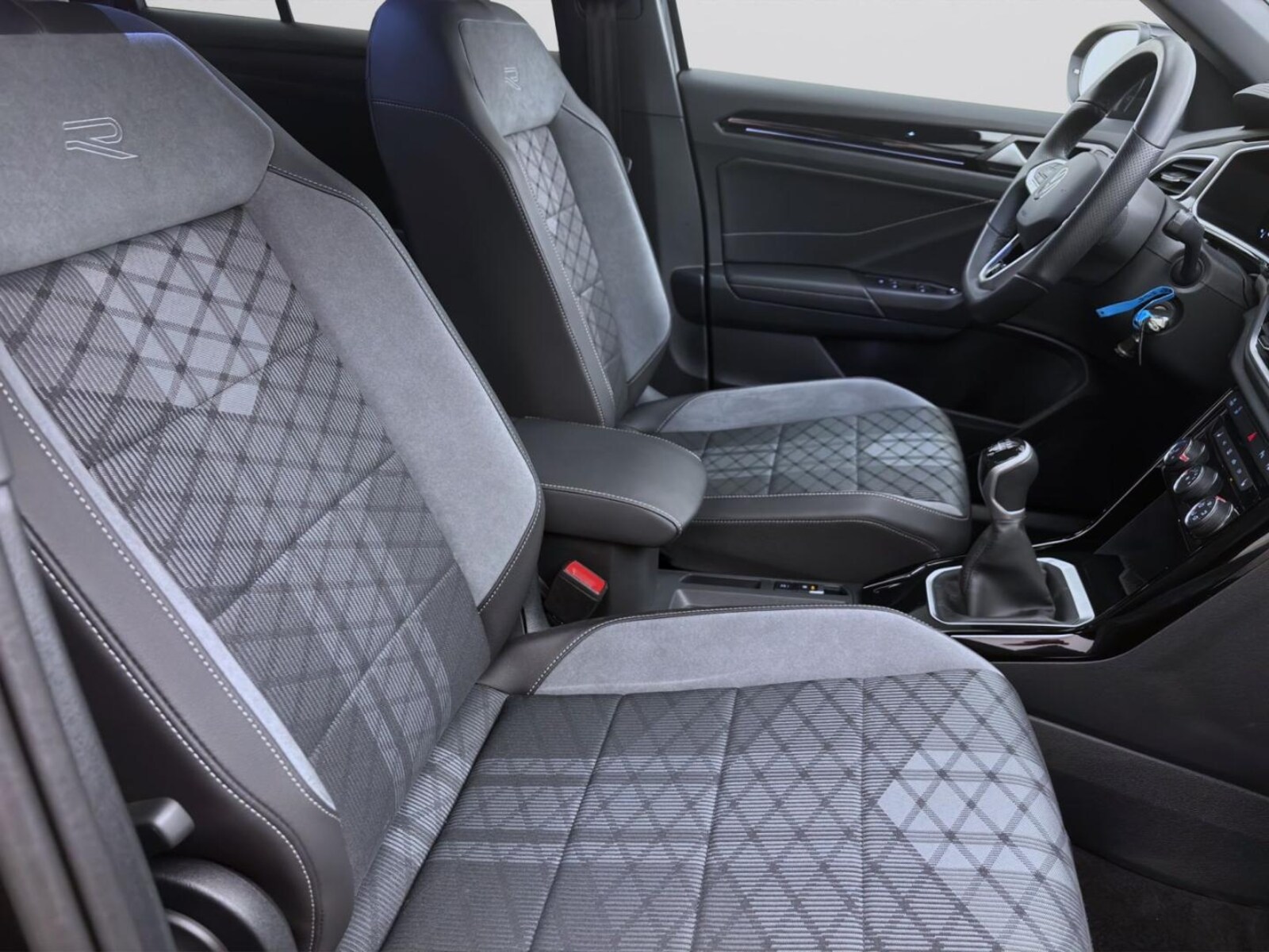 Volkswagen T-Roc – Bild 16