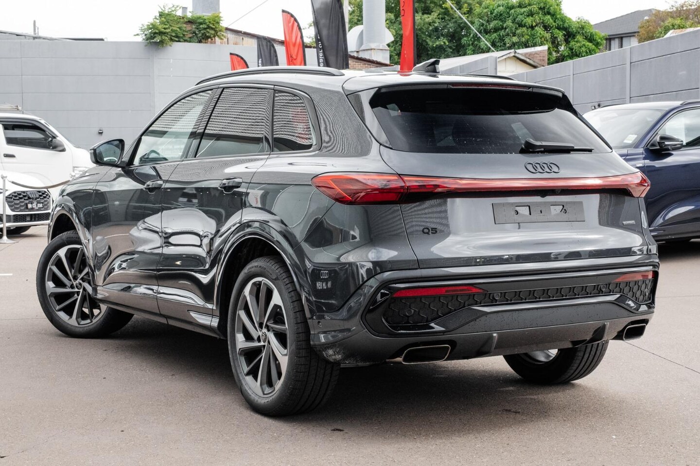 Image about Audi Q5 SUV TFSI quattro 200 kW sport