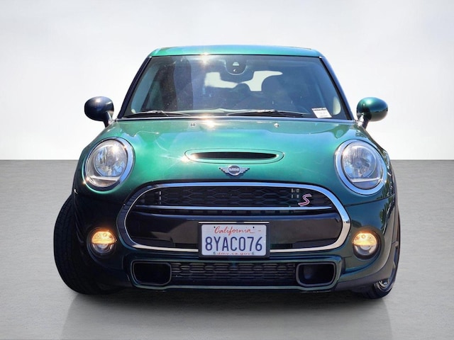 2019 MINI