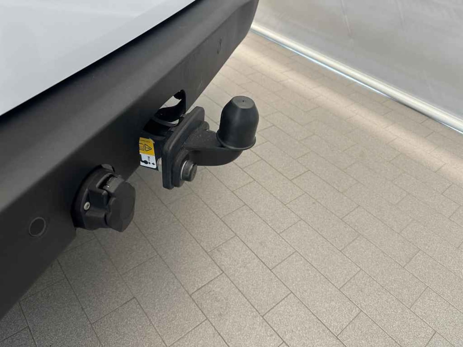 Volkswagen Transporter Kasten langer Radstand – Bild 17