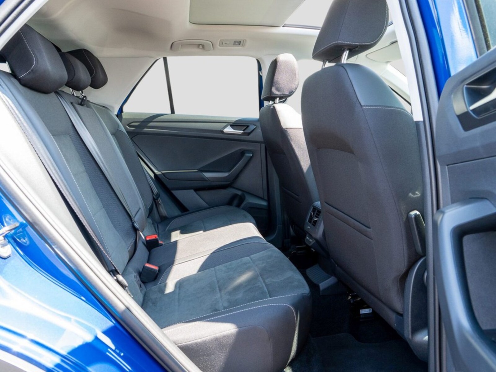 Volkswagen T-Roc – Bild 13