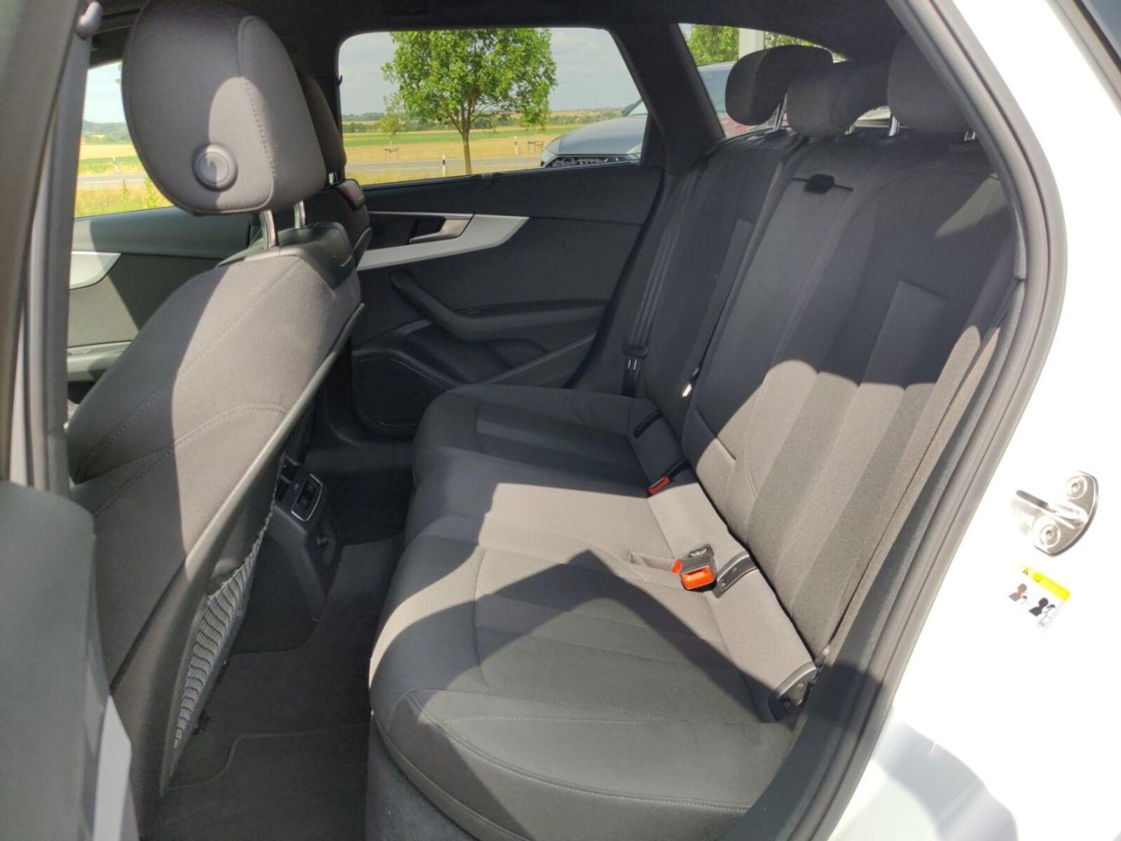 Audi A4 Avant – Bild 11