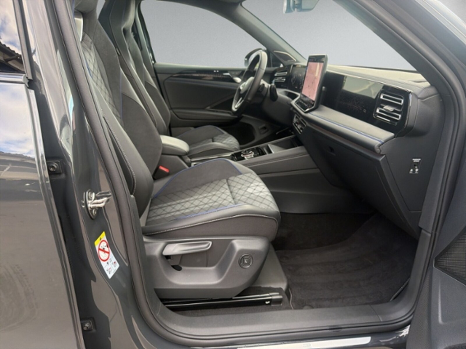 Volkswagen Tiguan – Bild 11