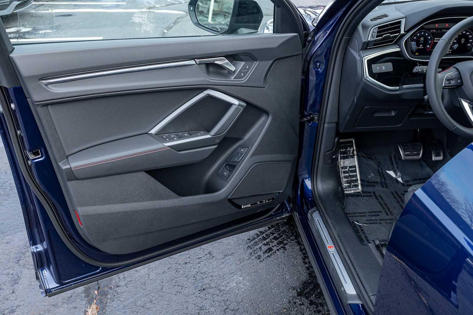 2025 Audi Q3 S Line Premium Plus - Photo 7