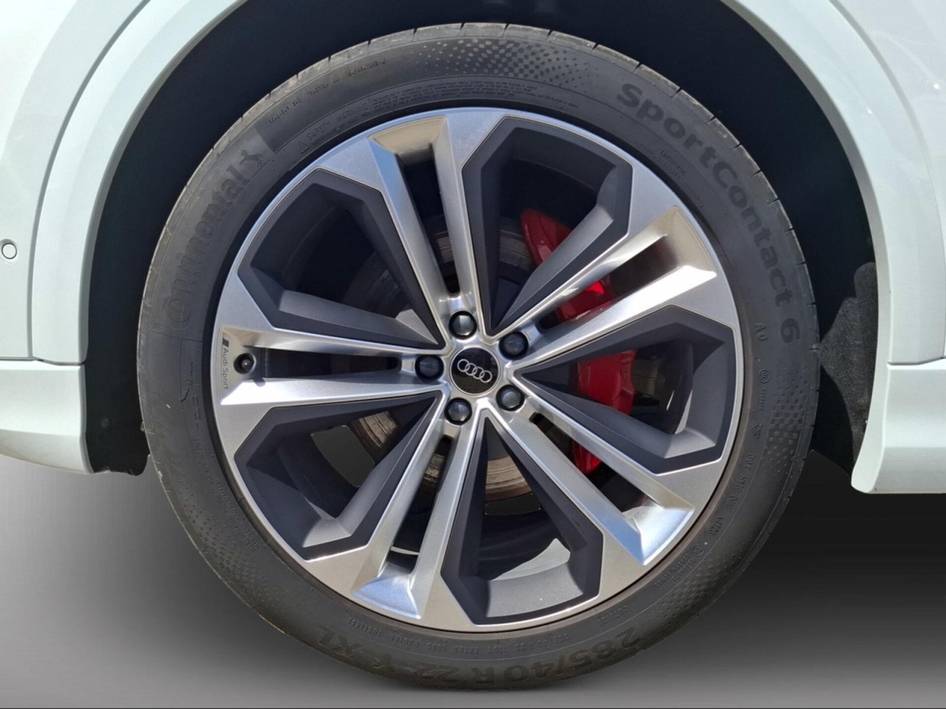 Audi Q8 SUV