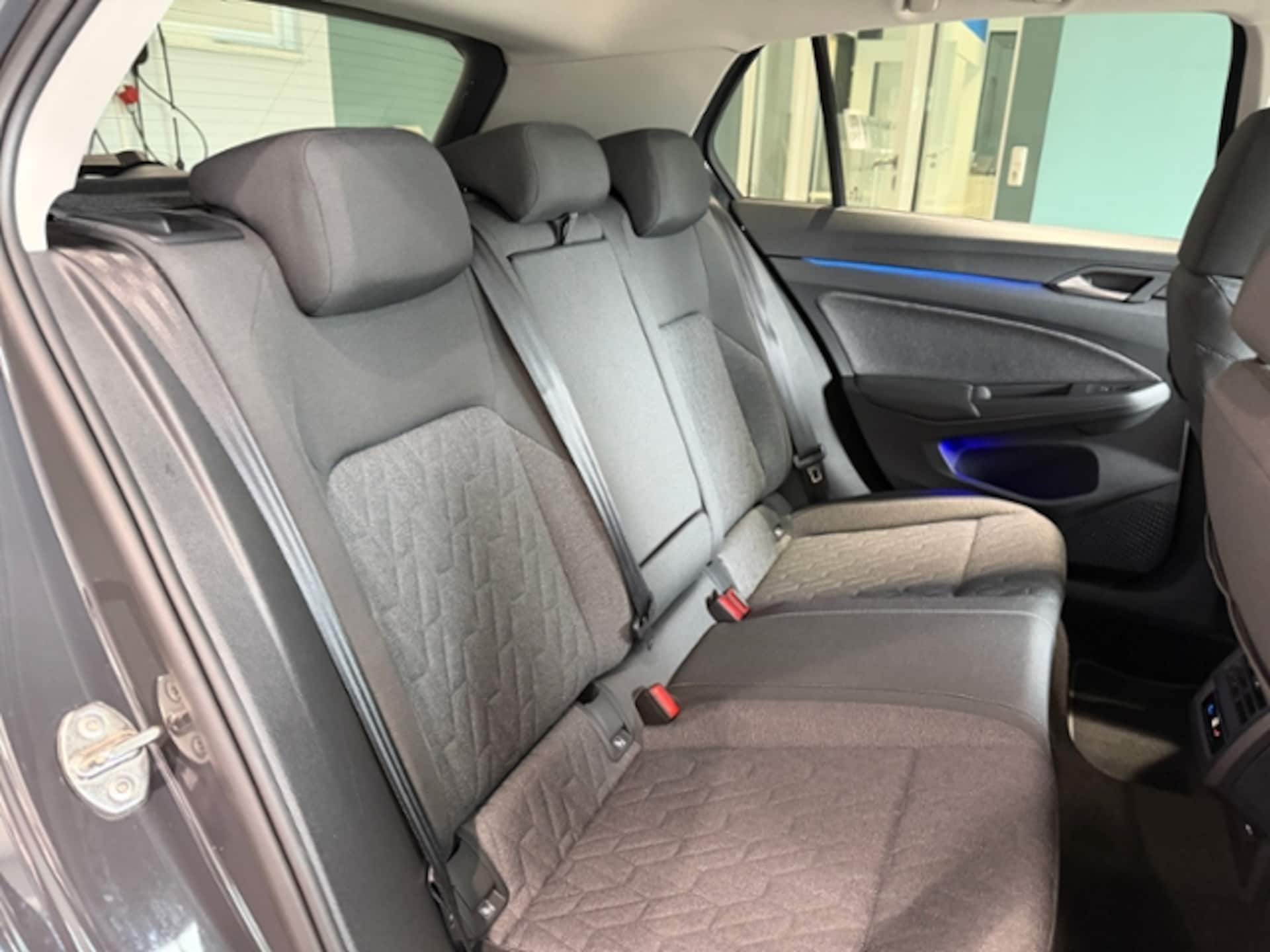Volkswagen Golf MOVE