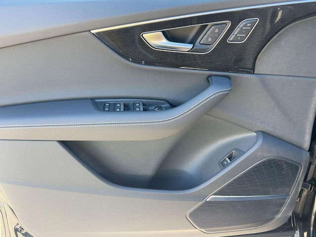 2026 Audi Q7 Premium Plus - Photo 13