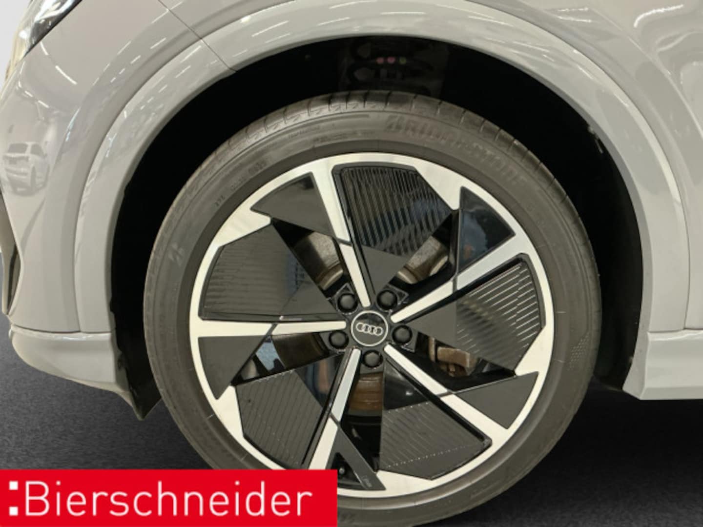 Bild über Audi Q4 e-tron 50 e-tron quattro - für weitere Informationen kontaktieren Sie den Audi Partner