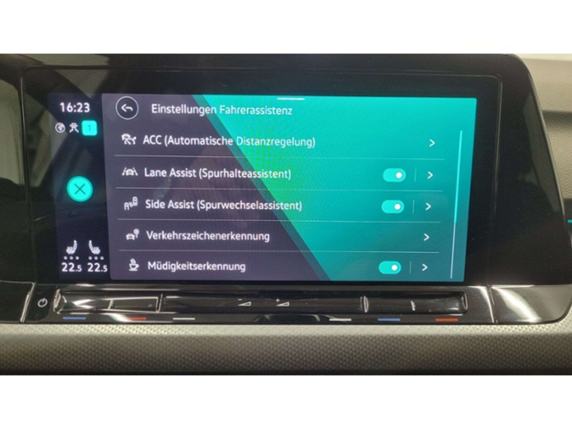 Volkswagen Golf Active