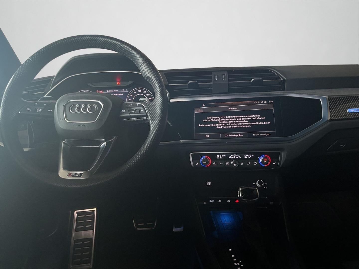 Image about Audi RS Q3 TFSI quattro S tronic