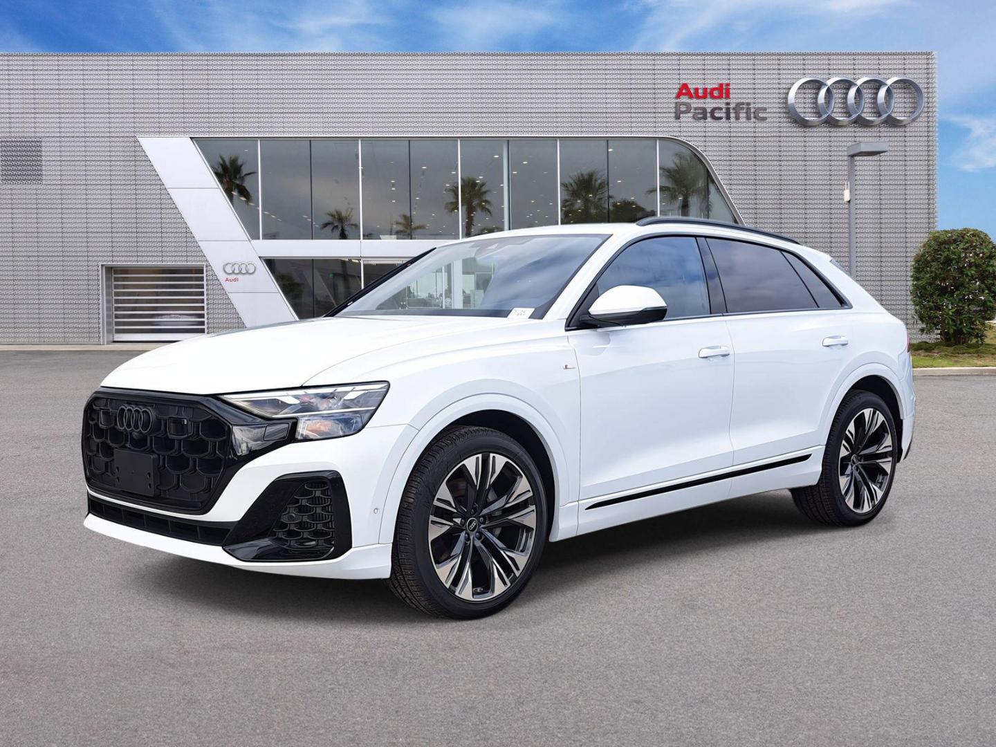 2026 Audi Q8 55 Premium Plus quattro Tiptonic's photo