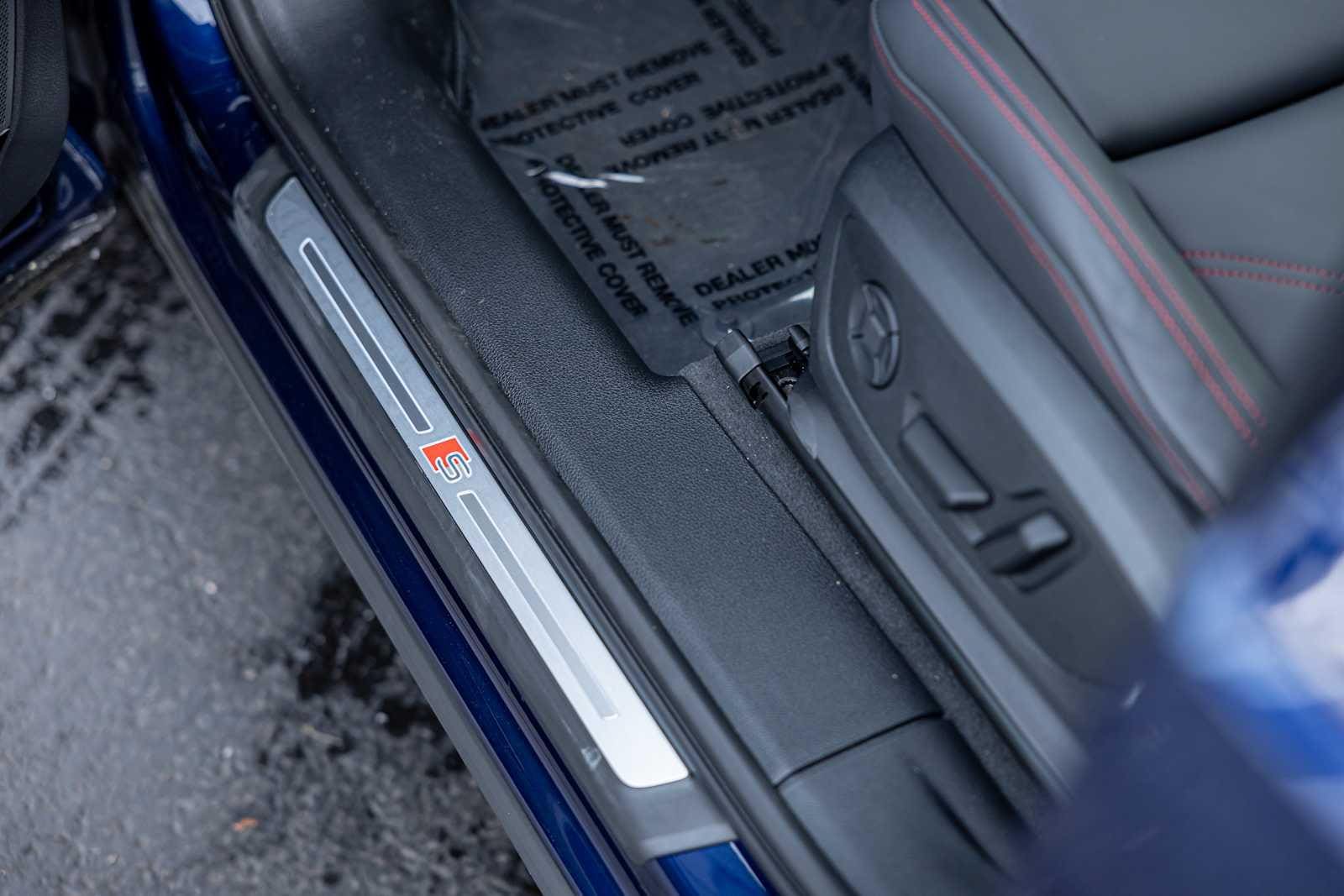 2025 Audi Q3 S Line Premium Plus - Photo 10
