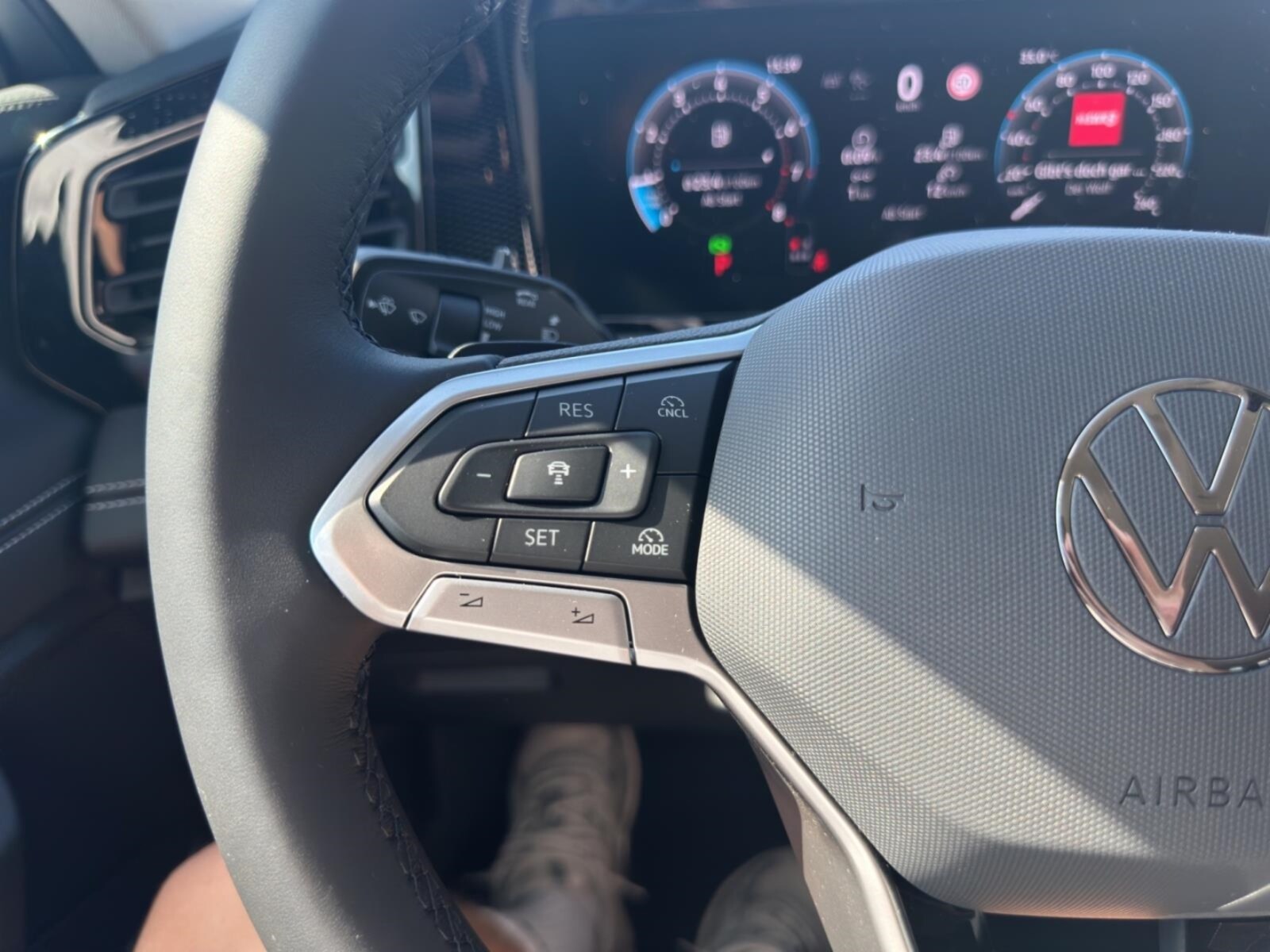 Volkswagen Tiguan – Bild 13