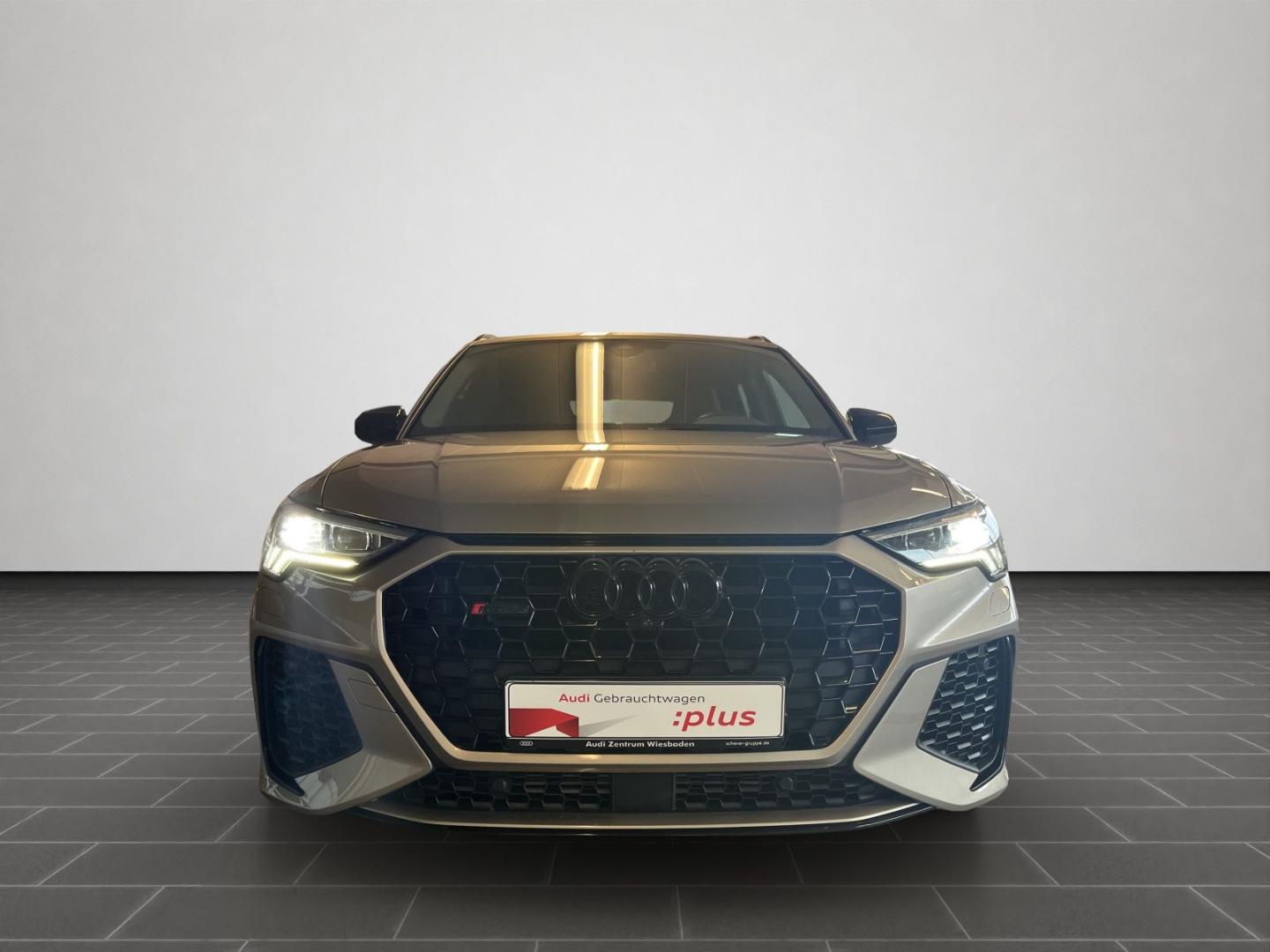 Image about Audi RS Q3 TFSI quattro S tronic