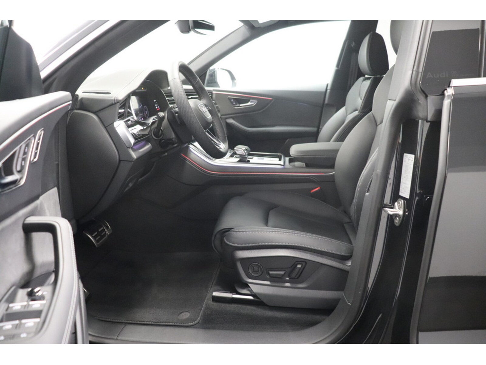 Audi Q8 – Bild 12
